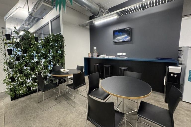 Photo of property in 1 Nelson Street, Otahuhu, Auckland, 1062