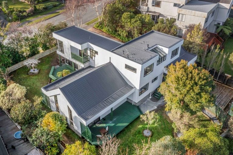 Photo of property in 22 Joseph Banks Drive, Whitby, Porirua, 5024