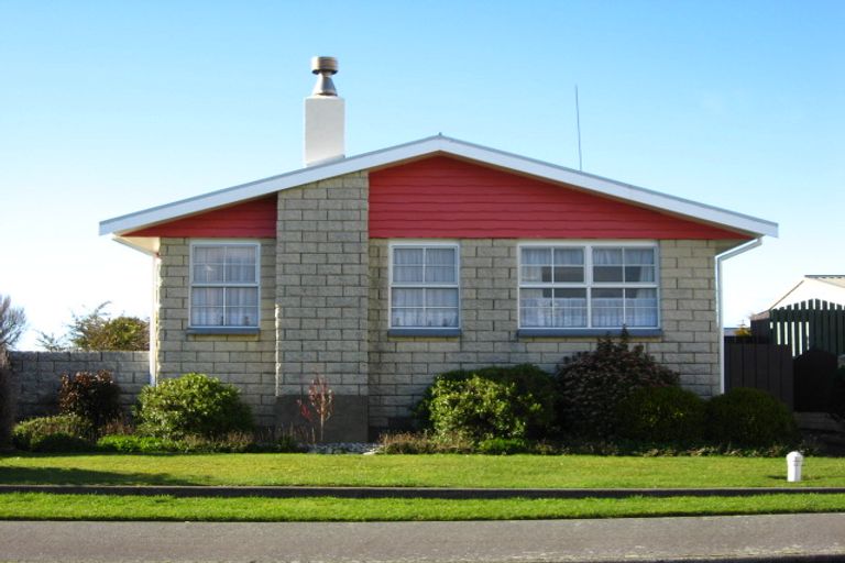Photo of property in 3 Maltby Street, Waikiwi, Invercargill, 9810