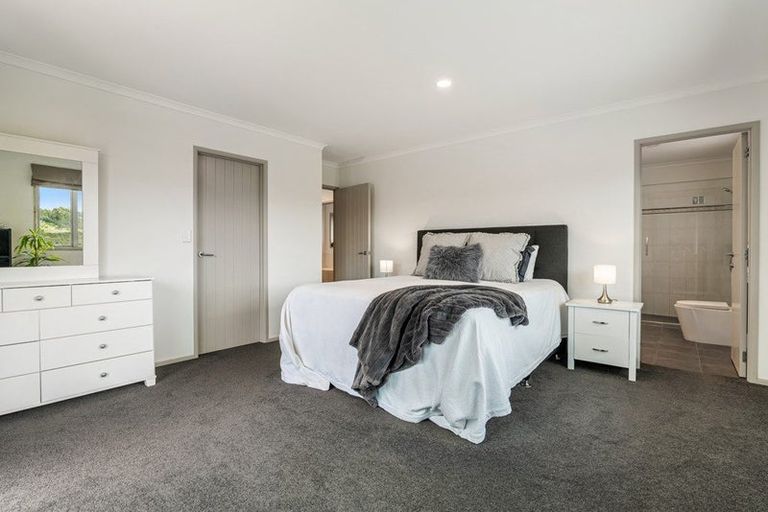 Photo of property in 466 Whitehills Road, Waitoki, Silverdale, 0994