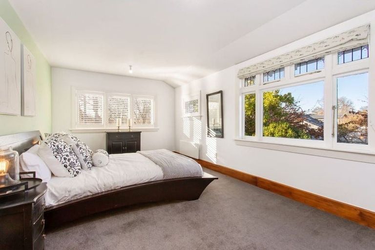Photo of property in 28 Tui Street, Fendalton, Christchurch, 8041