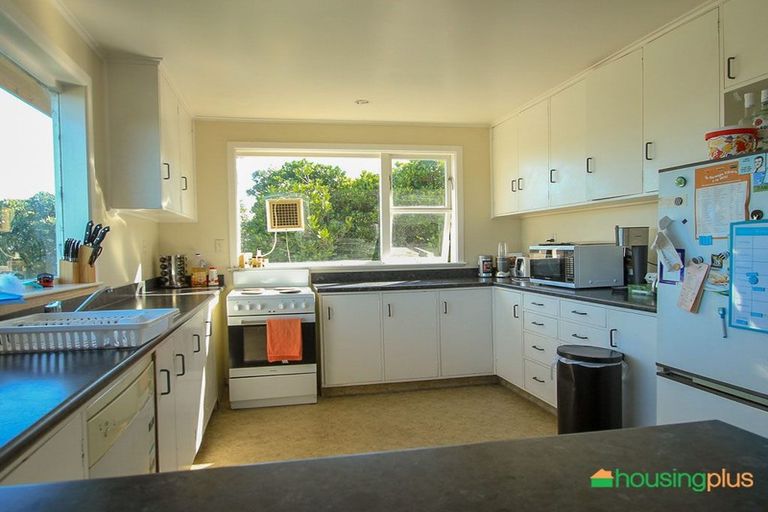 Photo of property in 6 Peranga Terrace, Hataitai, Wellington, 6021