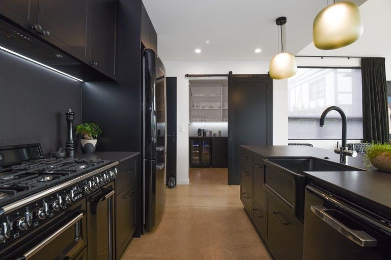 Photo of property in 162 Kawaha Point Road, Kawaha Point, Rotorua, 3010