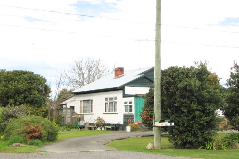 Photo of property in 76a Ferry Road, Clive, 4102