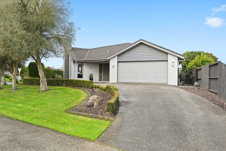 Photo of property in 7 Saint James Drive, Huntington, Hamilton, 3210