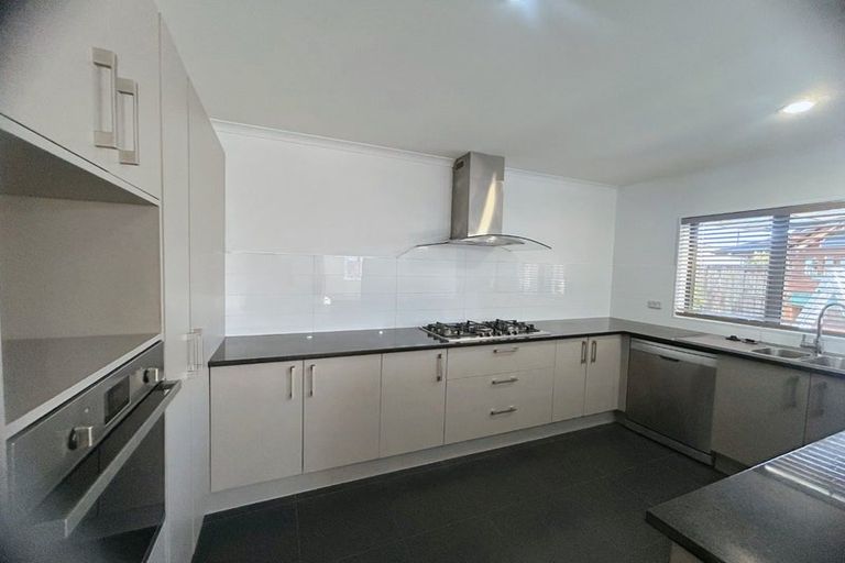 Photo of property in 19 Wessex Place, Rototuna North, Hamilton, 3210