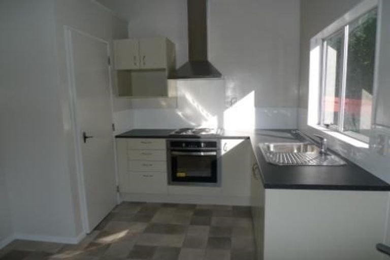 Photo of property in 167b Newlands Road, Newlands, Wellington, 6037