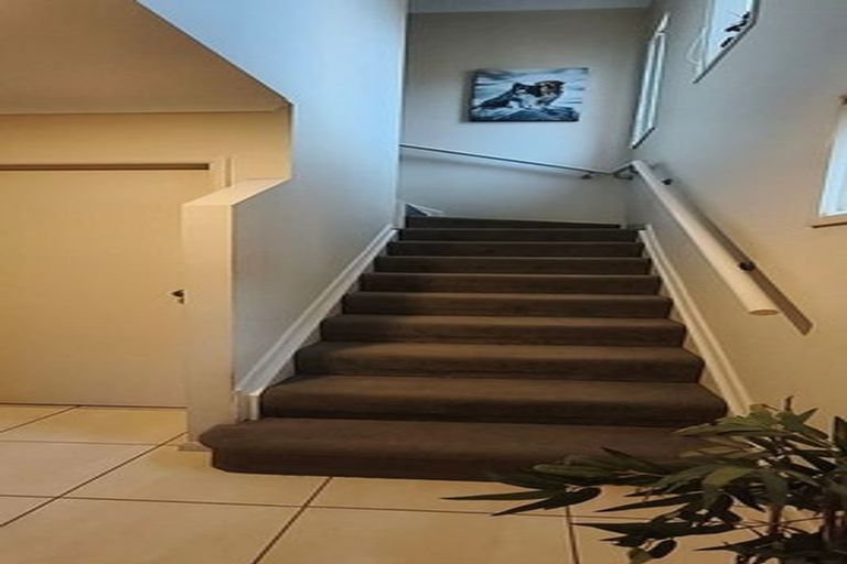 Photo of property in 34 Nautilus Drive, Gulf Harbour, Whangaparaoa, 0930