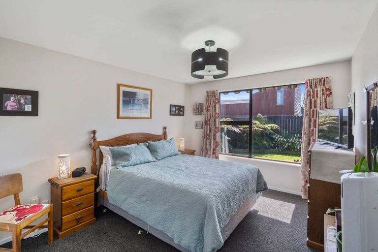 Photo of property in 2/51 Marshland Road, Shirley, Christchurch, 8061