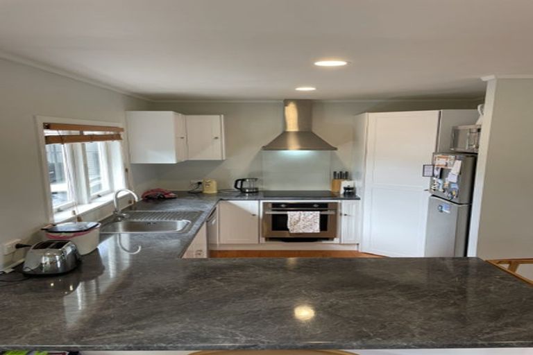 Photo of property in 1/67c Salisbury Road, Birkdale, Auckland, 0626