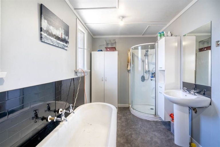 Photo of property in 13 Waverley Street, East Gore, Gore, 9710