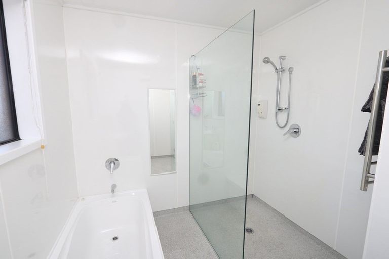 Photo of property in 34 Nixon Street, Tinwald, Ashburton, 7700