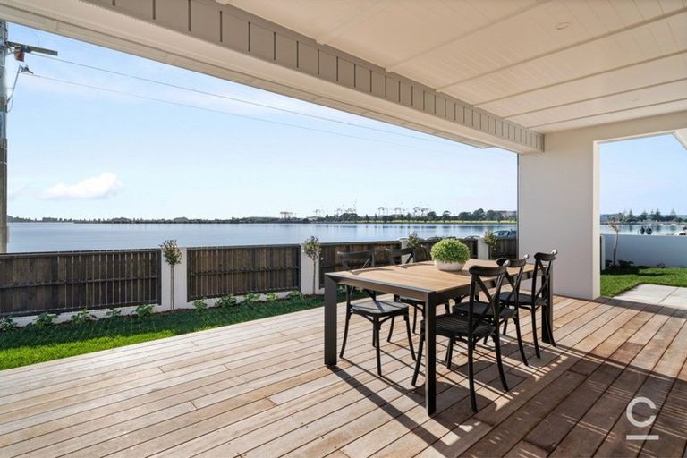 Photo of property in 40 Harbour Drive, Otumoetai, Tauranga, 3110
