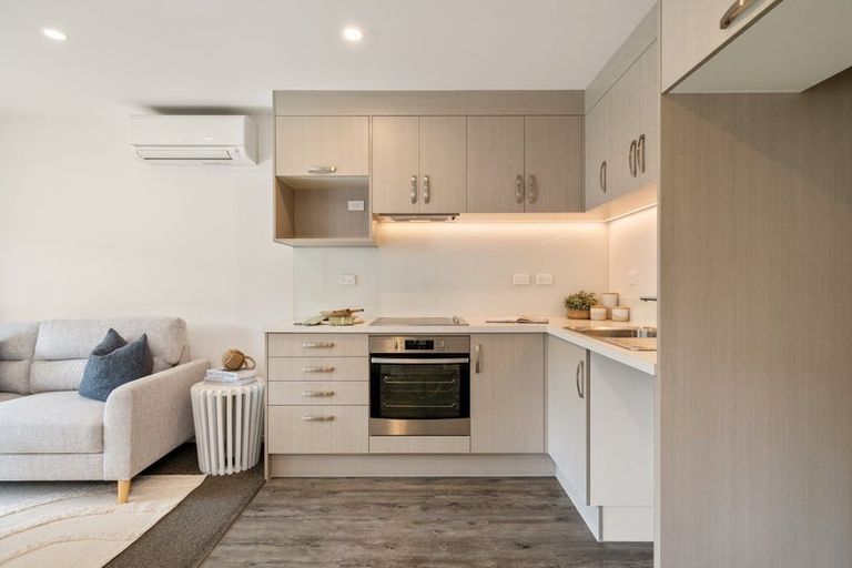 Photo of property in 80a Shakespeare Road, Waltham, Christchurch, 8023