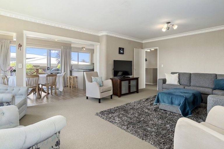 Photo of property in 11 Woods Avenue, Matua, Tauranga, 3110