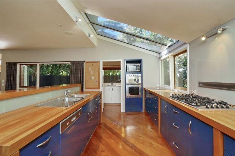 Photo of property in 242 Main Road, Moncks Bay, Christchurch, 8081