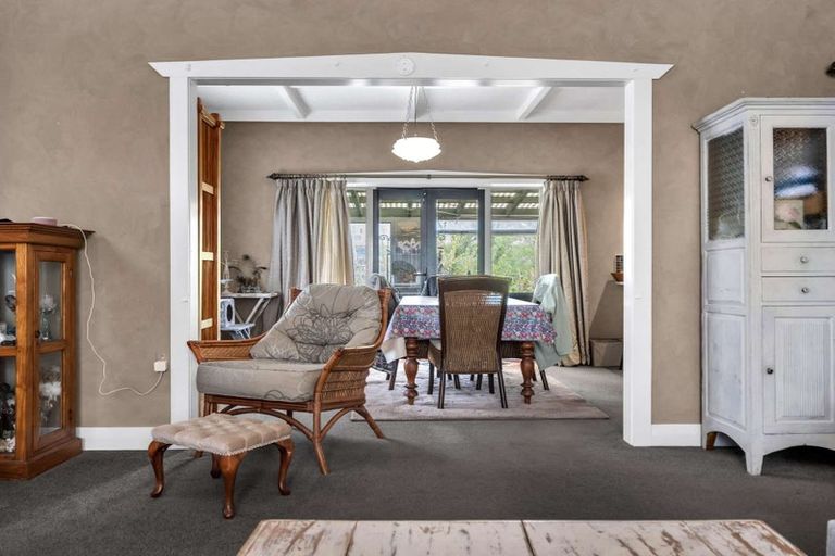 Photo of property in 190 Great South Road, Huntly, 3700