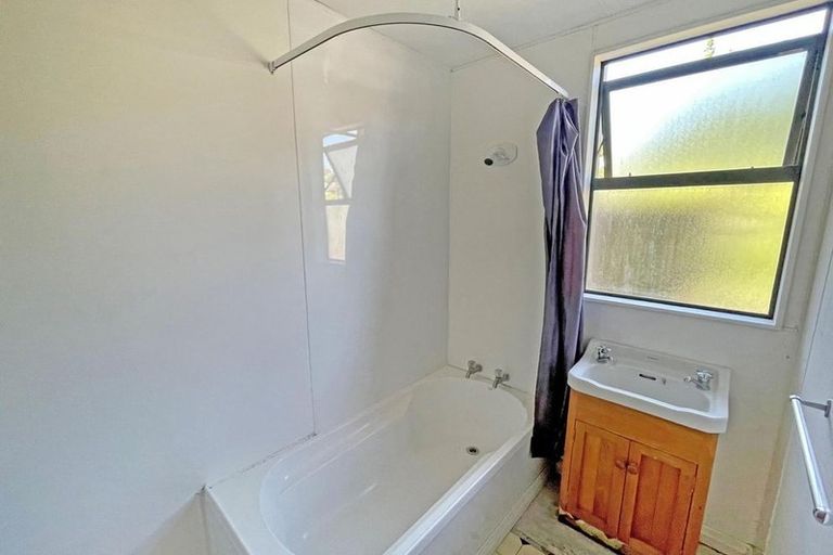 Photo of property in 441 Leith Street, North Dunedin, Dunedin, 9016