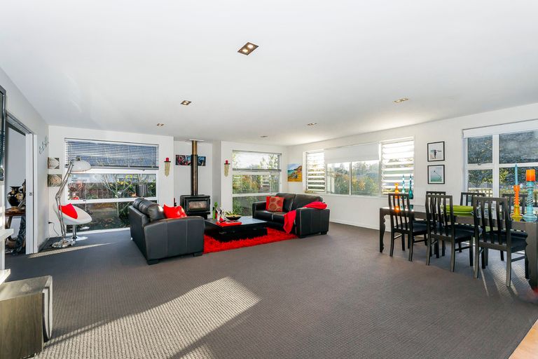 Photo of property in 30 Irwin Logan Drive, Mosgiel, 9024