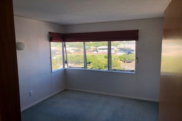 Photo of property in Melksham Towers, 601/131 Brougham Street, Mount Victoria, Wellington, 6011