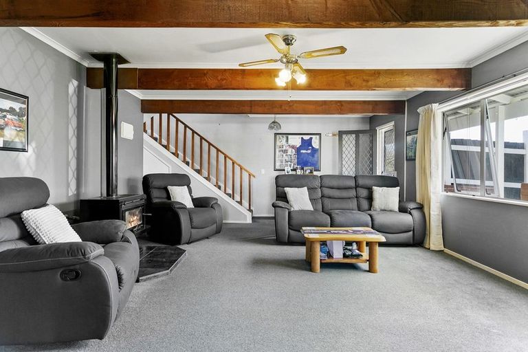 Photo of property in 2/27 Tobin Place, Richmond Heights, Taupo, 3330