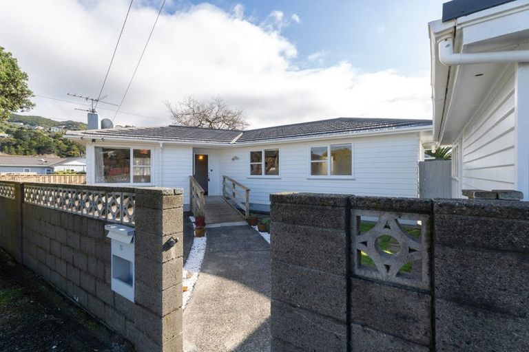 Photo of property in 13 Mclellan Street, Tawa, Wellington, 5028