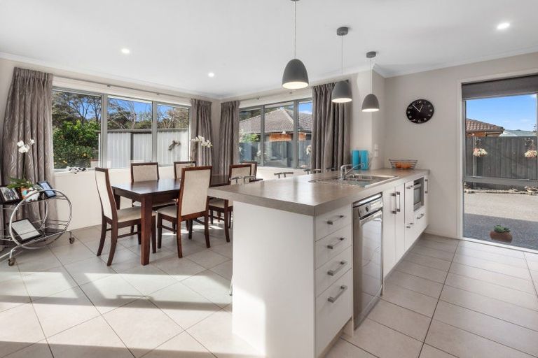Photo of property in 13 North Crest Drive, Onerahi, Whangarei, 0110