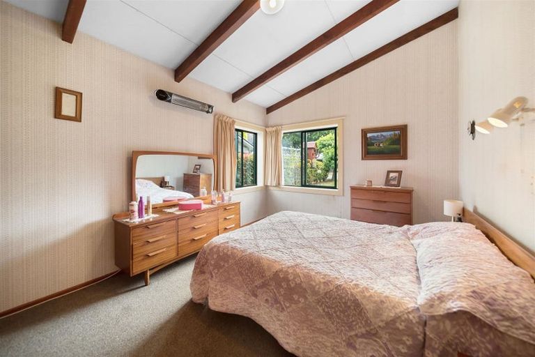 Photo of property in 2 Thomson Street, Arrowtown, 9302