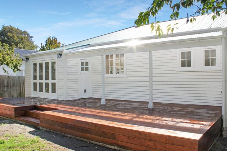 Photo of property in 62 Opawa Road, Waltham, Christchurch, 8023
