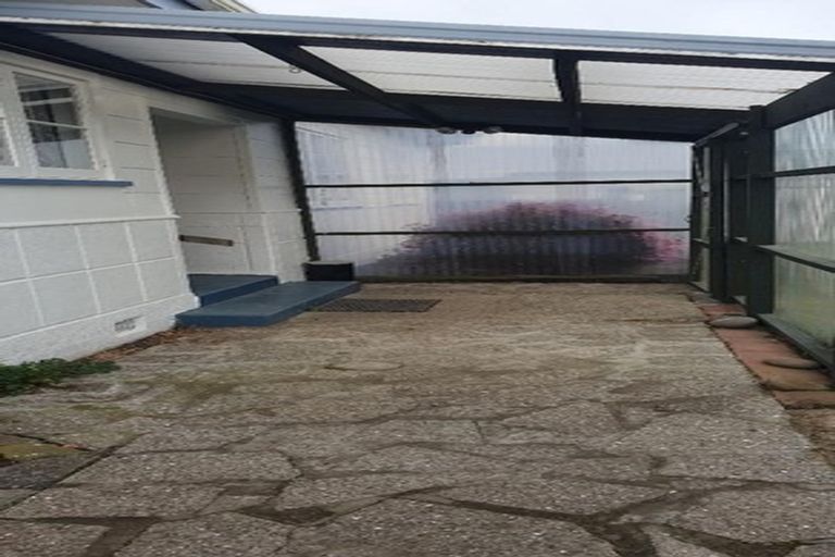 Photo of property in 3 Gloag Street, Waverley, 4510