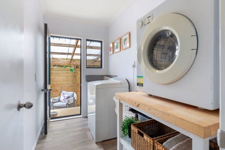 Photo of property in 98 Bell Street, Judea, Tauranga, 3110