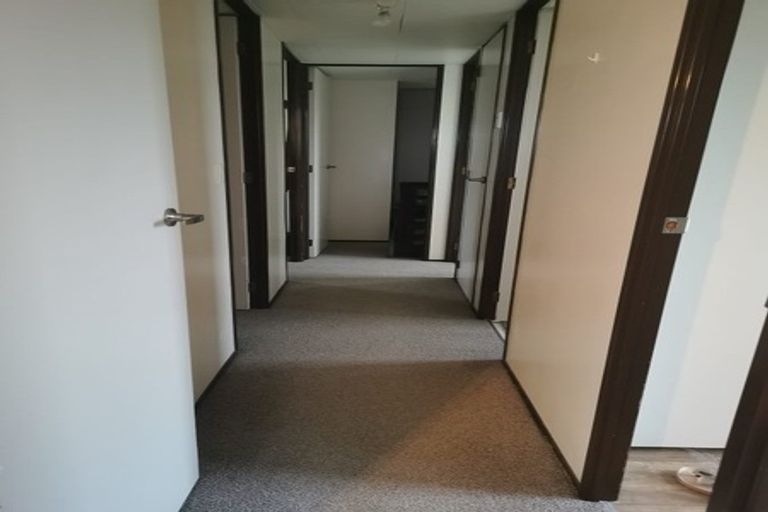 Photo of property in 1/15 Cyril Crescent, West Harbour, Auckland, 0618