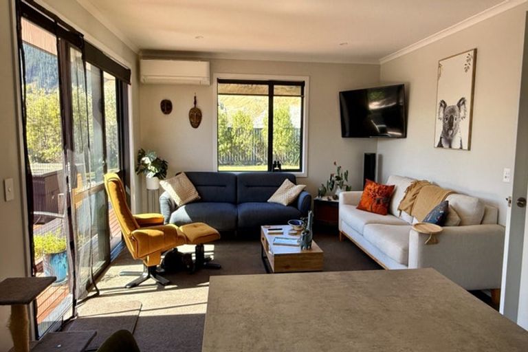 Photo of property in 3 Huntaway Close, Stoke, Nelson, 7011