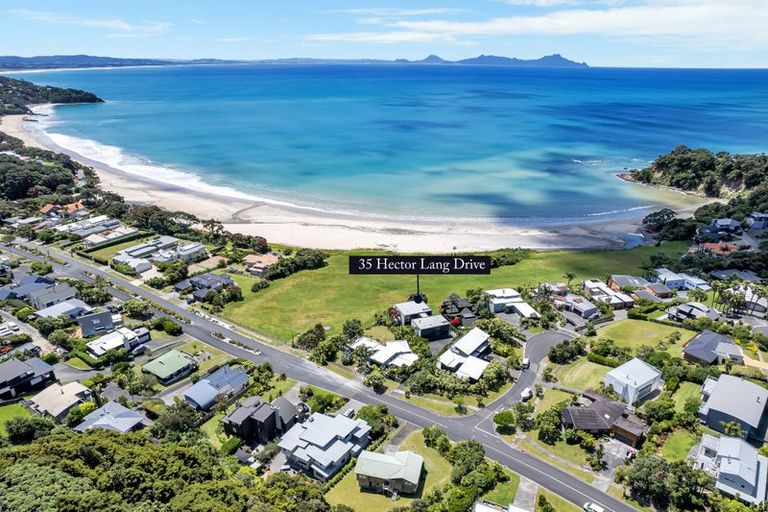 Photo of property in 35 Hector Lang Drive, Langs Beach, Waipu, 0582