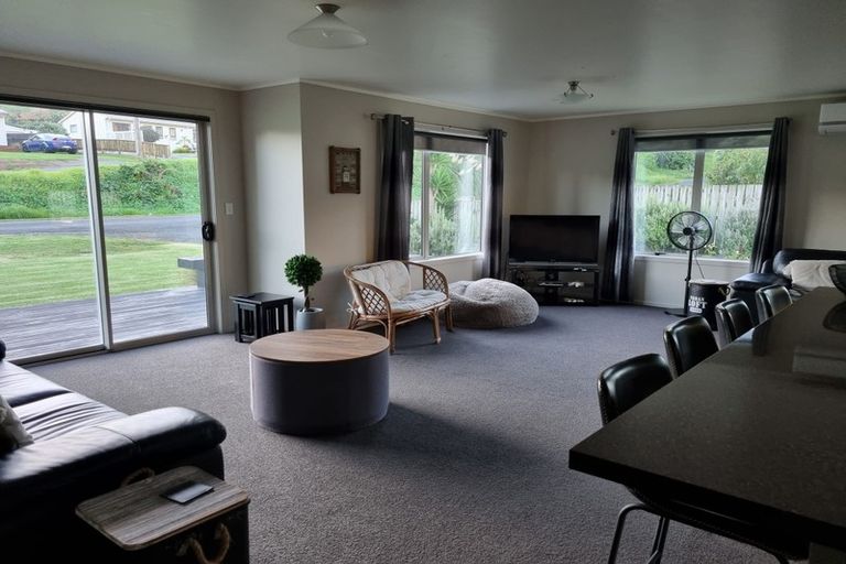 Photo of property in 9 Tainui Street, Mokau, 4376