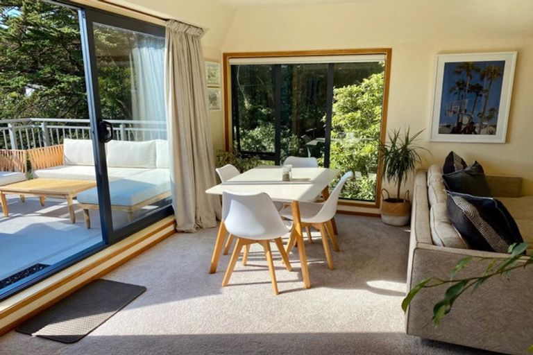 Photo of property in 84 Volga Street, Island Bay, Wellington, 6023