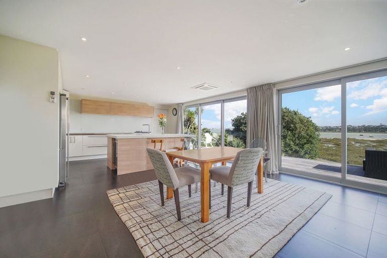 Photo of property in 1f Herbert Street, Hauraki, Auckland, 0622