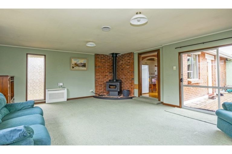 Photo of property in 21 Harborough Street, Watlington, Timaru, 7910