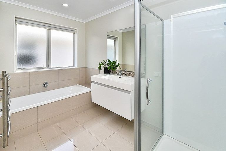 Photo of property in 17 Mohua Avenue, Takanini, 2112