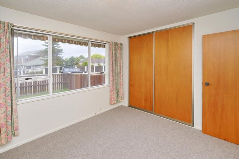 Photo of property in 1 Fernbrook Place, Mairehau, Christchurch, 8013