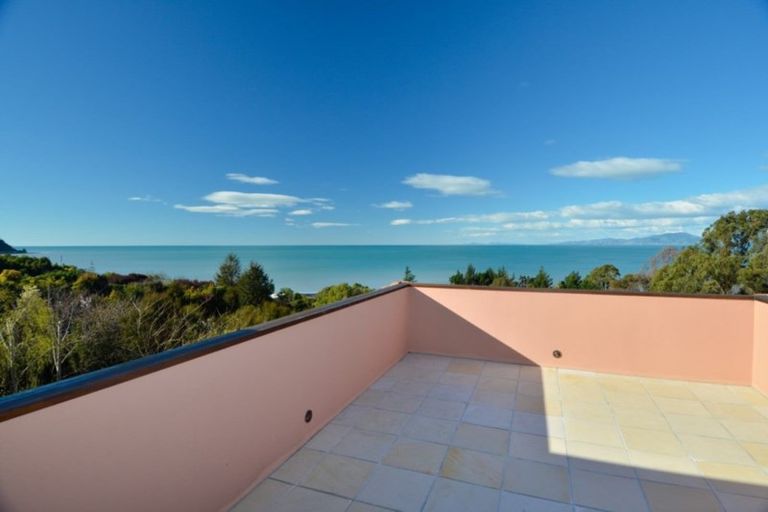 Photo of property in 28 Korepo Road, Ruby Bay, Upper Moutere, 7173