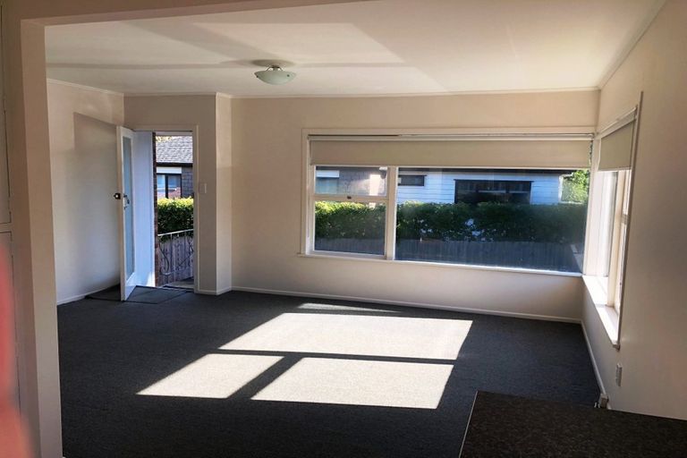 Photo of property in 1/45a Northboro Road, Belmont, Auckland, 0622