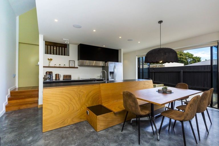 Photo of property in 45a Wilford Street, Wallaceville, Upper Hutt, 5018