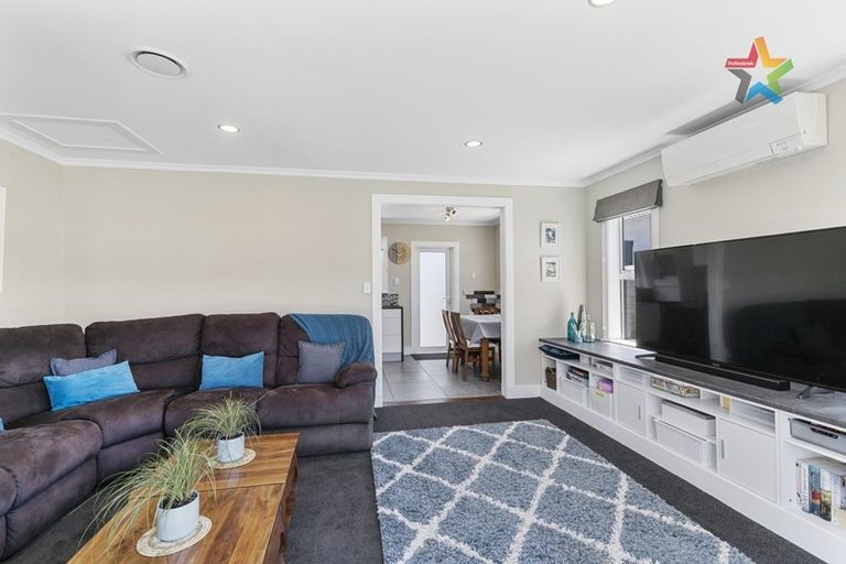 Photo of property in 119 Wellington Road, Wainuiomata, Lower Hutt, 5014