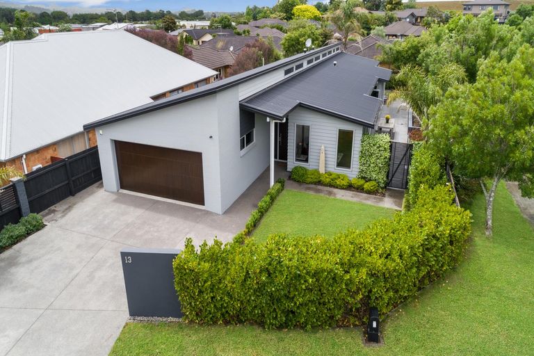 Photo of property in 13 Ploughmans Avenue, Pukekohe, 2120