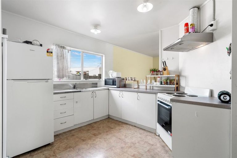 Photo of property in 22a Clarice Place, Takanini, 2112