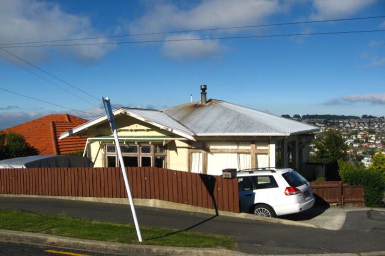 Photo of property in 99 Oakwood Avenue, Maryhill, Dunedin, 9011