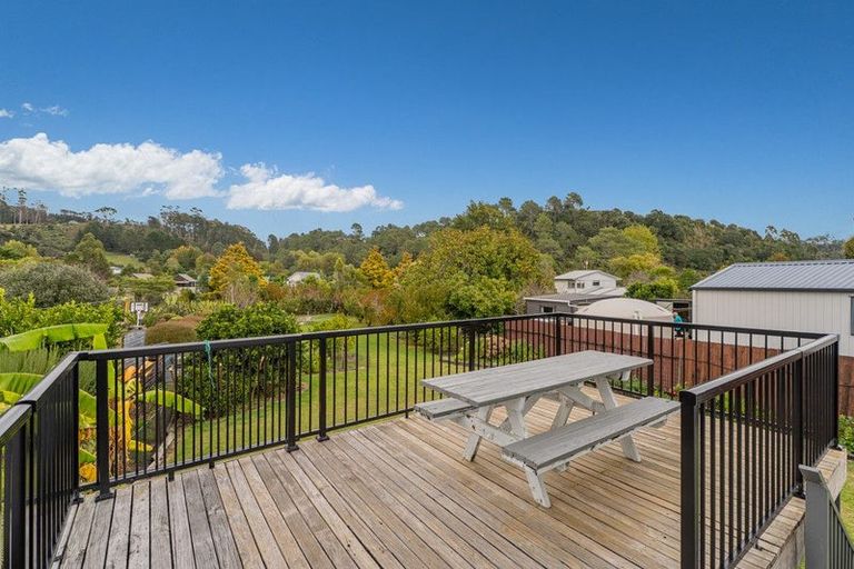 Photo of property in 12 Captain Cook Road, Cooks Beach, Whitianga, 3591