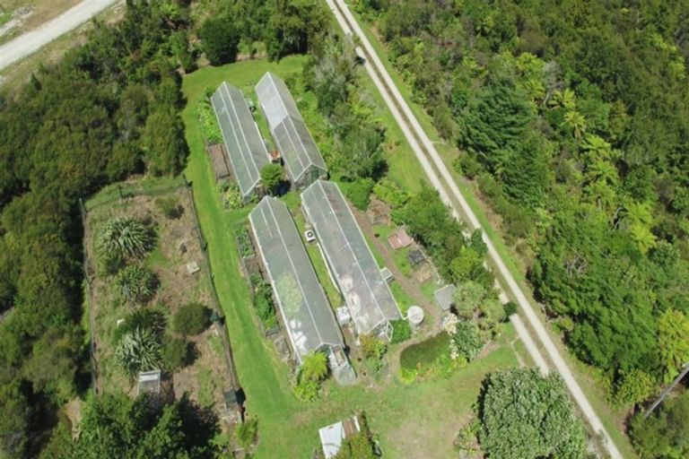 Photo of property in State Highway 6, Virgin Flat, Cape Foulwind, 7892