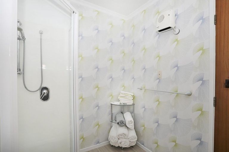 Photo of property in 92 Moana Street, Rosedale, Invercargill, 9810